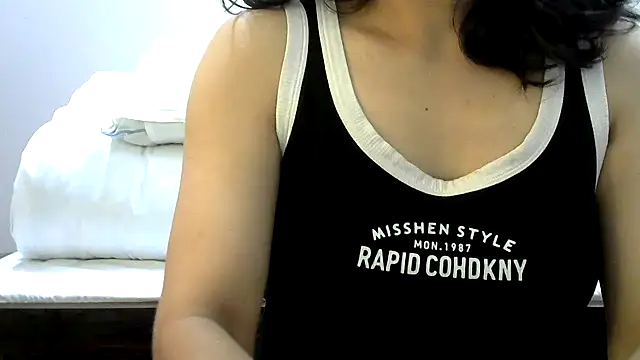 Snapshot of phuljhadi chatting on 10/27/25, 02:51 phuljhadi online show from 10/27/25, 02:51