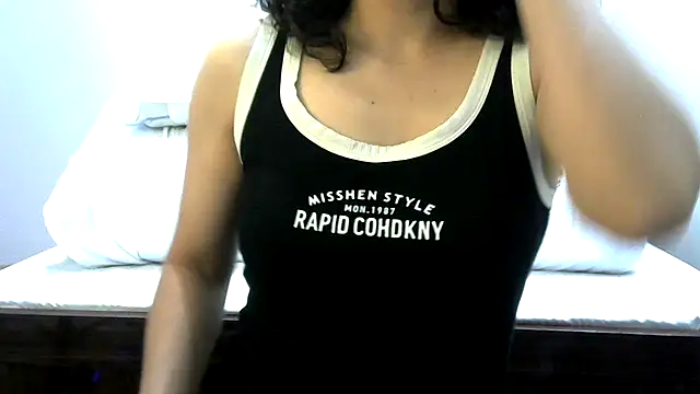 Snapshot of phuljhadi chatting on 10/28/25, 08:24 phuljhadi online show from 10/28/25, 08:24