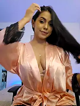 Snapshot of VictoriaEvaans_ chatting on 02/08/25, 10:29 VictoriaEvaans online show from 02/08/25, 10:29
