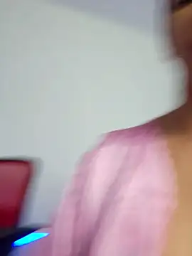 VictoriaEvaans  online show from 11/04/25, 09:40