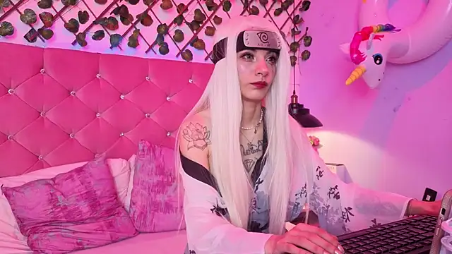 lauren evans96 online show from 04/10/26, 03:57