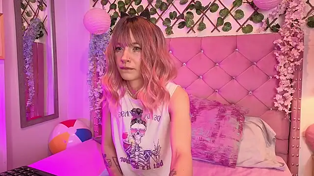 lauren evans96 online show from 12/03/25, 03:51