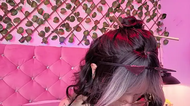 lauren evans96 online show from 03/06/26, 03:34