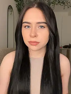  SweetCandyy online show from 04/06/26, 07:59