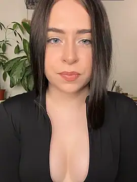  SweetCandyy online show from 06/06/26, 08:25
