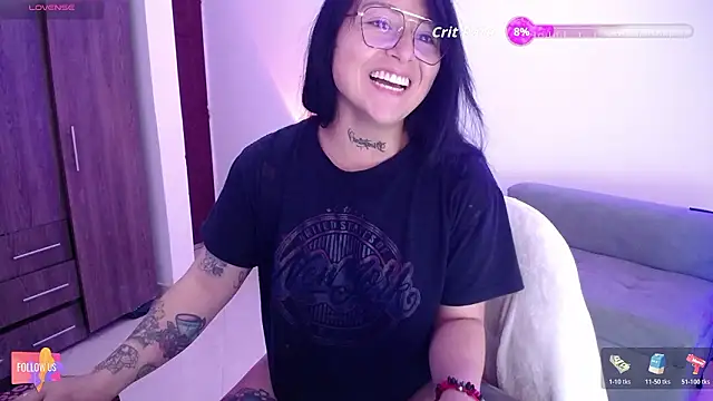 sweet velvett online show from 03/15/26, 06:15