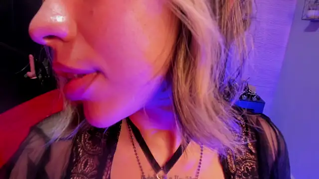 delilah fix online show from 02/17/26, 09:45