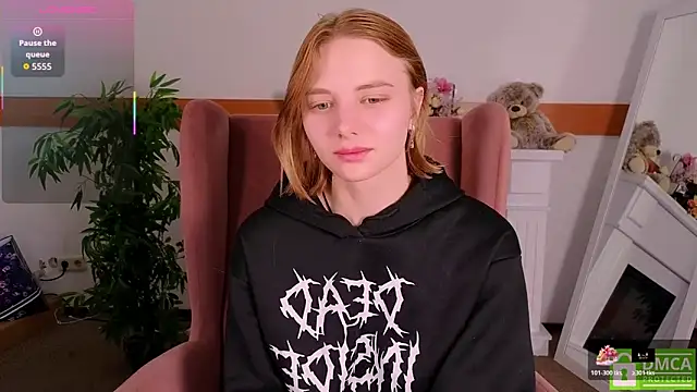 MirraBellanta online show from 11/08/25, 10:46