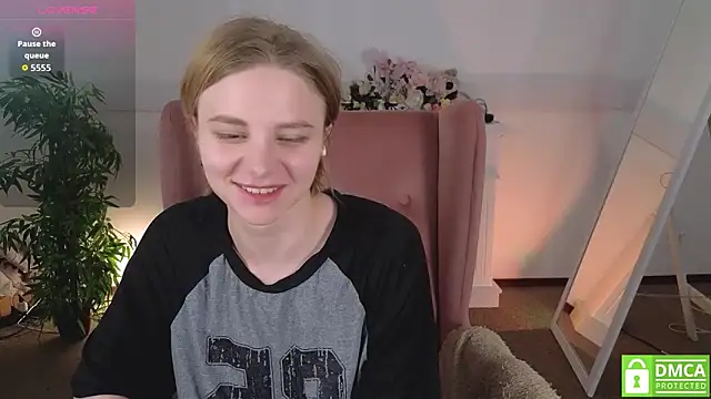 MirraBellanta online show from 05/18/26, 04:07