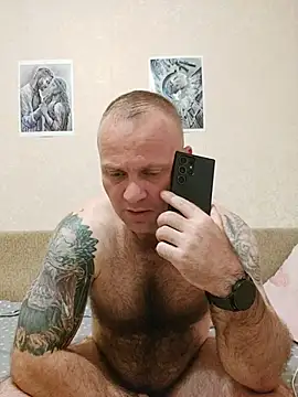 Snapshot of Crek666 chatting on 06/24/26, 04:05 Crek666 online show from 06/24/26, 04:05