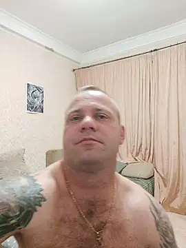 Snapshot of Crek666 chatting on 07/15/26, 01:23 Crek666 online show from 07/15/26, 01:23
