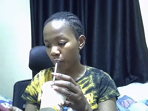 Horny-slut  online show from 09/09/25, 10:08