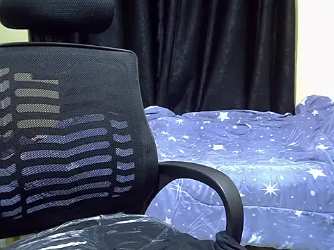 Horny-slut  online show from 11/10/25, 03:11