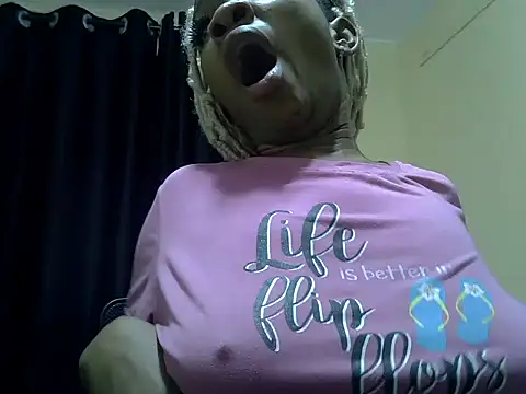 Horny-slut  online show from 11/03/25, 07:02