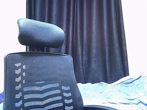 Horny-slut  online show from 11/09/25, 11:47