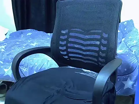 Horny-slut  online show from 11/26/25, 01:11