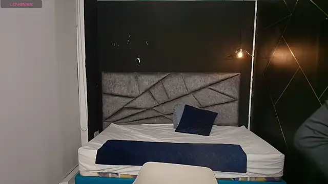 Snapshot of NatashaMason_ chatting on 09/20/25, 11:59 NatashaMason online show from 09/20/25, 11:59