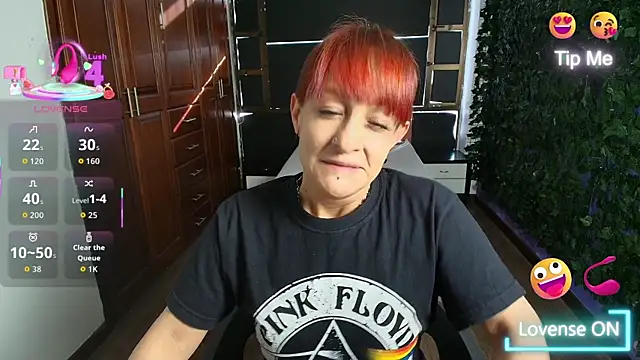 Snapshot of NatashaMason_ chatting on 09/16/25, 11:55 NatashaMason online show from 09/16/25, 11:55