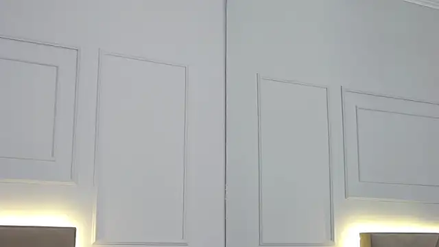 LeilaLow online show from 03/20/25, 12:00