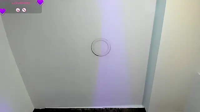 nicole  parker1 online show from 11/20/25, 07:03