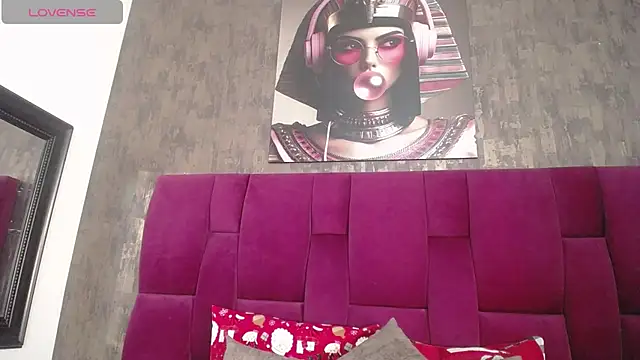 nicole  parker1 online show from 01/10/26, 06:36