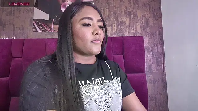 nicole  parker1 online show from 09/12/25, 07:02