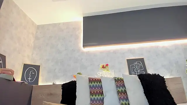 karina gomez 18 online show from 03/15/26, 11:28