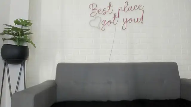 karina gomez 18 online show from 02/12/26, 11:43