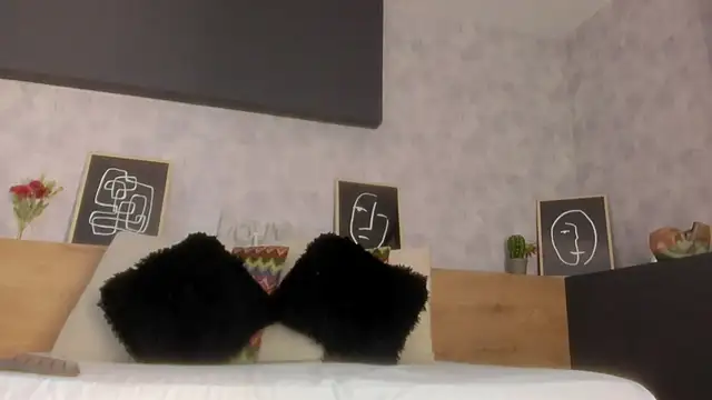 karina gomez 18 online show from 03/04/26, 11:40