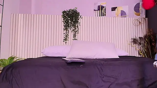 karina gomez 18 online show from 06/10/26, 11:33