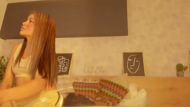 karina gomez 18 online show from 02/28/26, 11:43