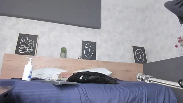 karina gomez 18 online show from 06/03/26, 11:44