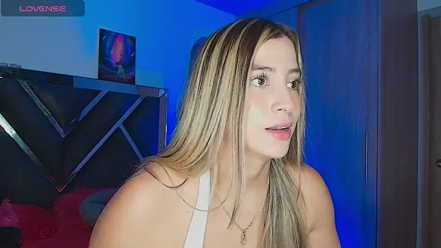 Issabela G1 online show from 12/01/25, 05:47