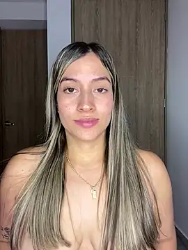 Issabela G1 online show from 01/29/25, 02:19