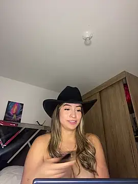 Issabela G1 online show from 02/13/25, 05:58