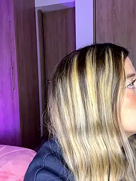 Issabela G1 online show from 01/11/26, 04:30