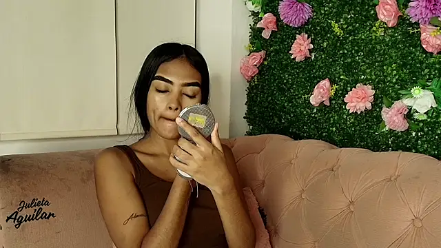 julieta aguilar1 online show from 01/10/26, 07:53