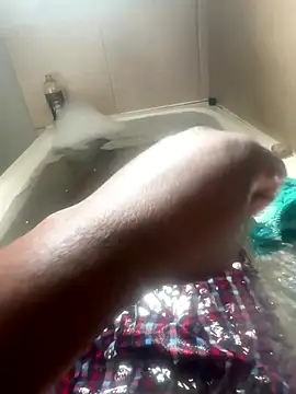 Snapshot of bangbangmachine chatting on 01/08/26, 03:51 bangbangmachine online show from 01/08/26, 03:51