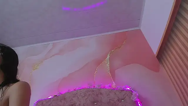 Bella  sweet online show from 12/01/25, 10:38