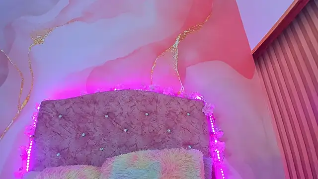 Bella  sweet online show from 03/01/25, 07:04