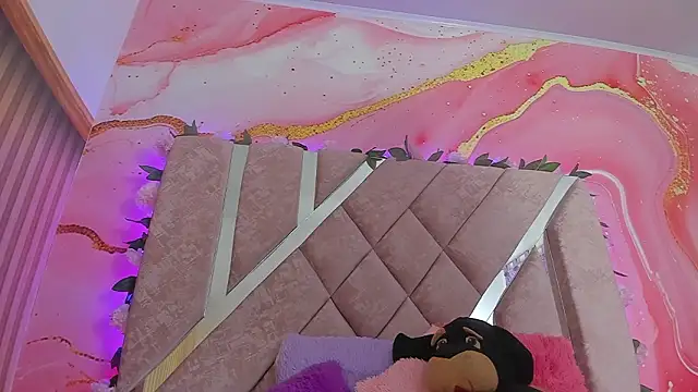 Bella  sweet online show from 03/10/26, 10:41