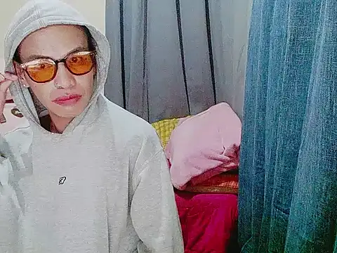 Indaypakay ts online show from 12/17/25, 11:10