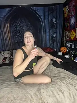 Luluof online show from 02/25/26, 05:29