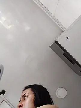 Nanda Vixen online show from 11/07/25, 08:35