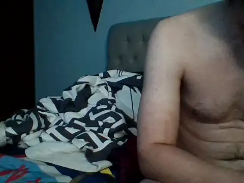 Snapshot of Curved4Pleasure chatting on 03/22/25, 08:29 Curved4Pleasure online show from 03/22/25, 08:29