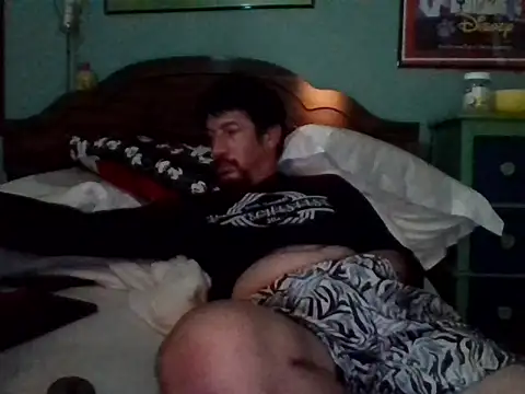 Snapshot of Curved4Pleasure chatting on 09/24/25, 12:11 Curved4Pleasure online show from 09/24/25, 12:11