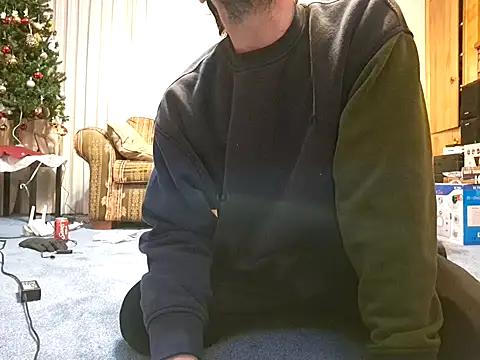 Snapshot of Curved4Pleasure chatting on 12/16/24, 06:32 Curved4Pleasure online show from 12/16/24, 06:32