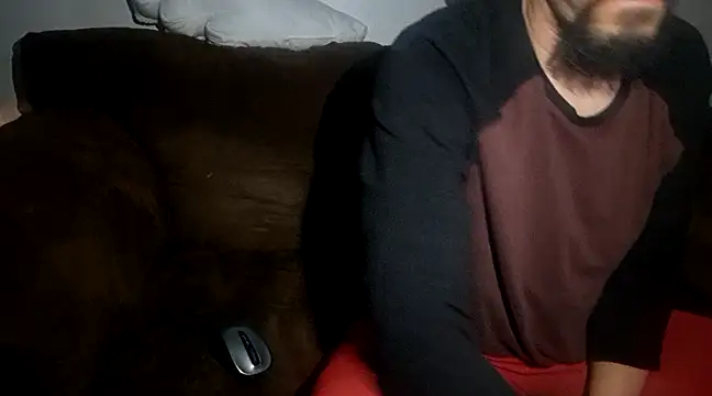 Snapshot of Curved4Pleasure chatting on 12/26/24, 06:12 Curved4Pleasure online show from 12/26/24, 06:12