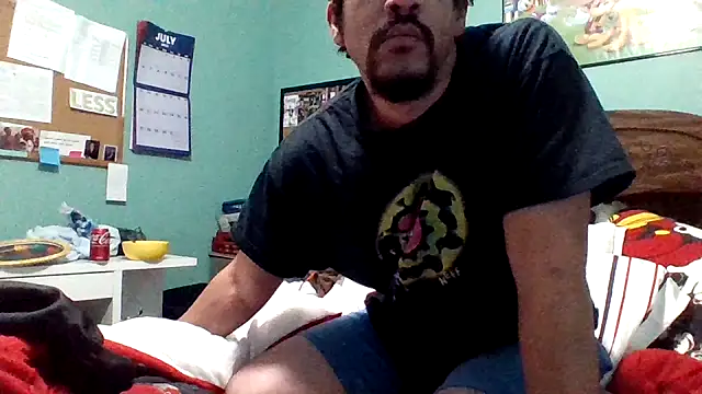 Snapshot of Curved4Pleasure chatting on 10/28/25, 10:41 Curved4Pleasure online show from 10/28/25, 10:41