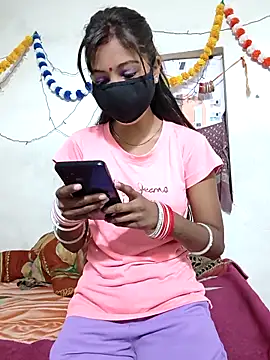 Snapshot of Lily_Baby_ chatting on 02/25/26, 04:12 Lily Baby online show from 02/25/26, 04:12